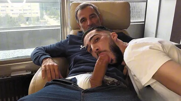 Cocksucker Arab Gay and his velvet mouth in the heights of the projects